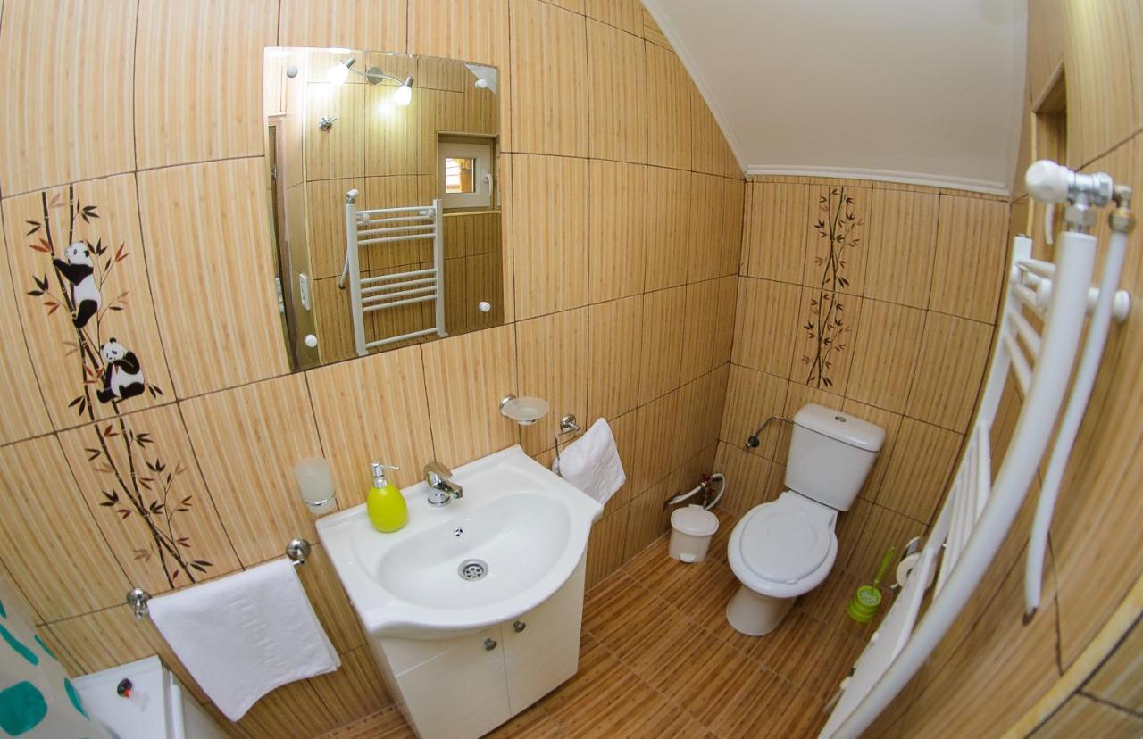 Hotel Casa Liana Oradea Exterior foto